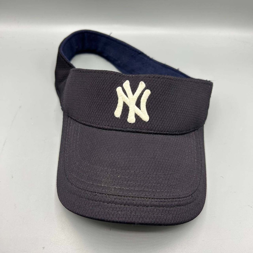 Nike New York Yankees Visor Hat Men Blue Embroidered Strap Back Cap